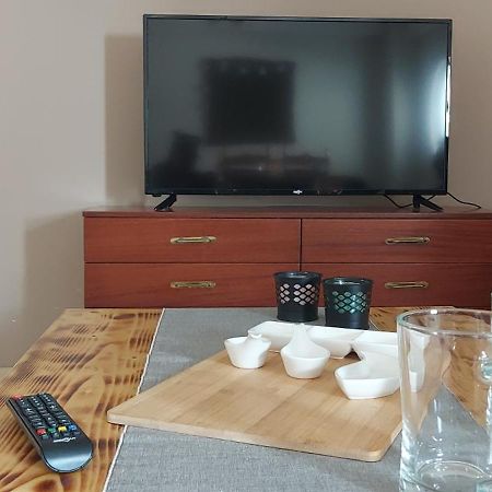 Momenti Felici 2 Apartment Artemida  Ngoại thất bức ảnh